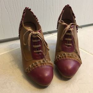 Anthropologie Miss Albright colorful Oxford Heels